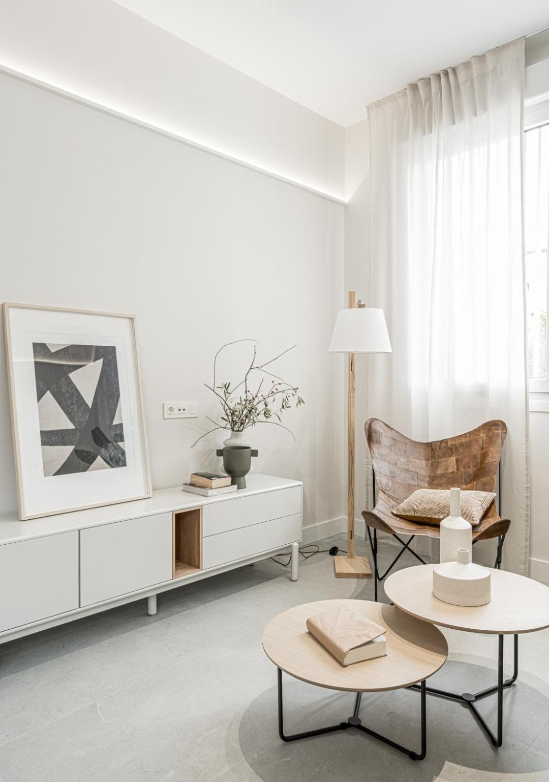 Apartment By Clabao *